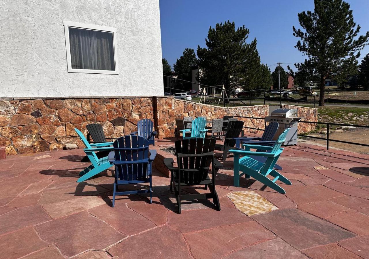 Expedition Lodge Estes Park At Rocky Mtn National Park (Adults Only) Bagian luar foto