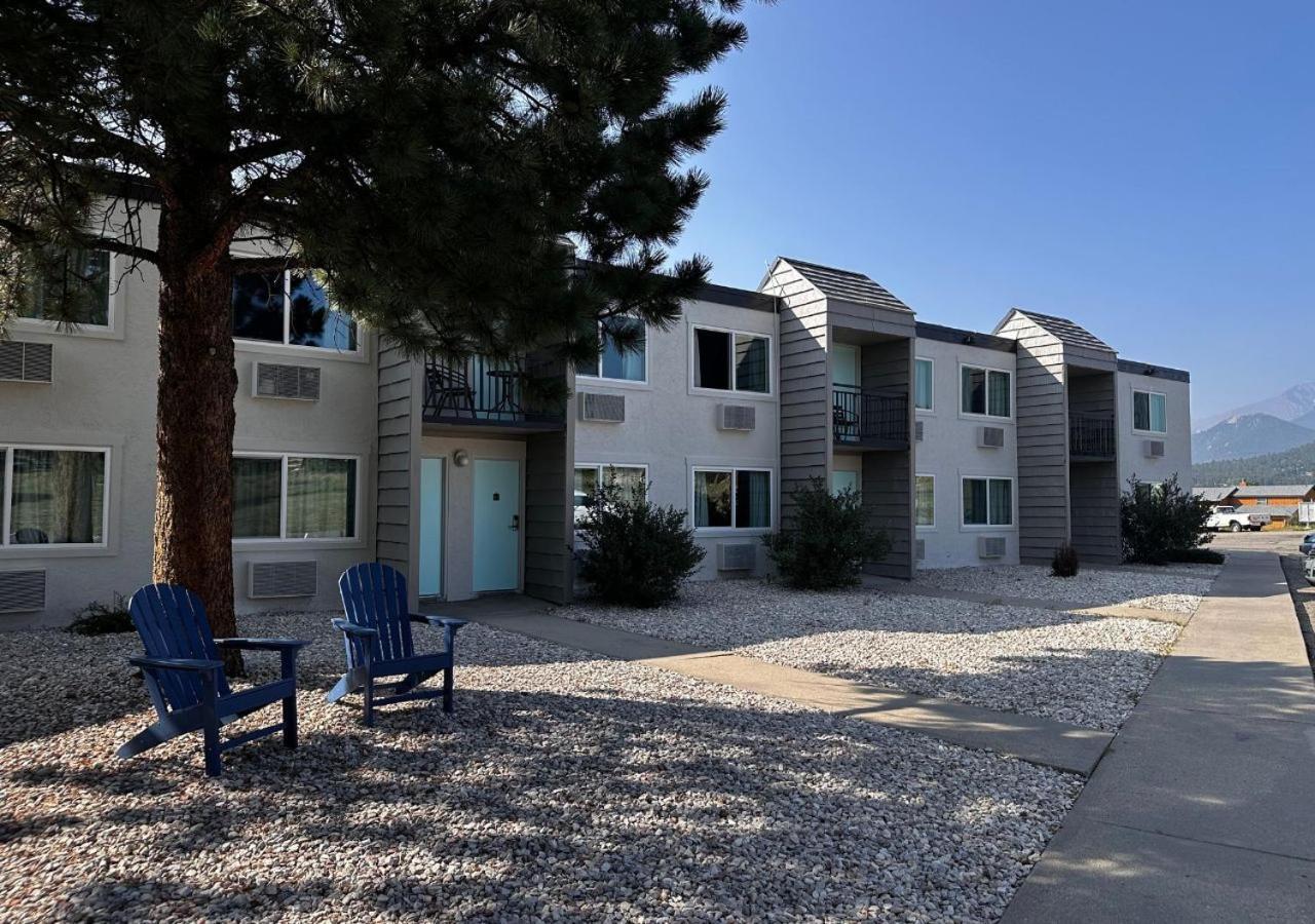 Expedition Lodge Estes Park At Rocky Mtn National Park (Adults Only) Bagian luar foto
