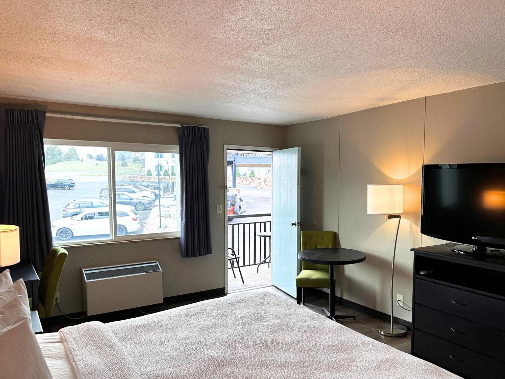 Expedition Lodge Estes Park At Rocky Mtn National Park (Adults Only) Bagian luar foto