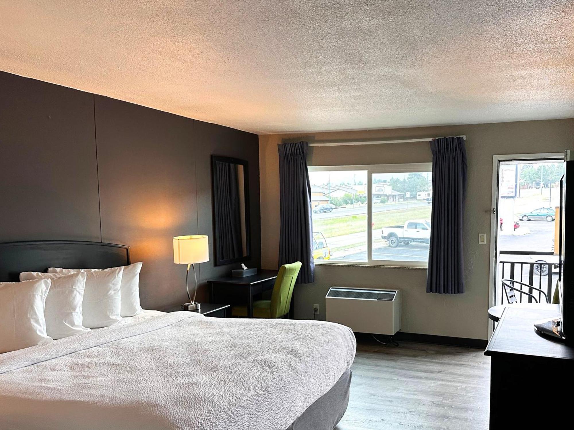 Expedition Lodge Estes Park At Rocky Mtn National Park (Adults Only) Bagian luar foto